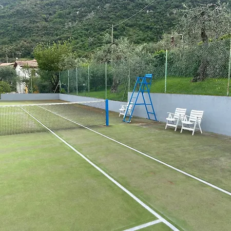 Andreis מלון 3*